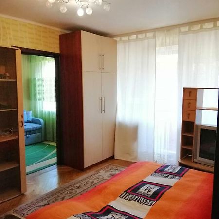 Apartments On Dontsya, 12 Kiev Eksteriør bilde
